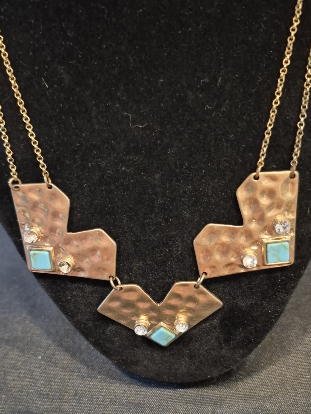 Women's Turquoise Accent Hammered Metal Statement Necklace